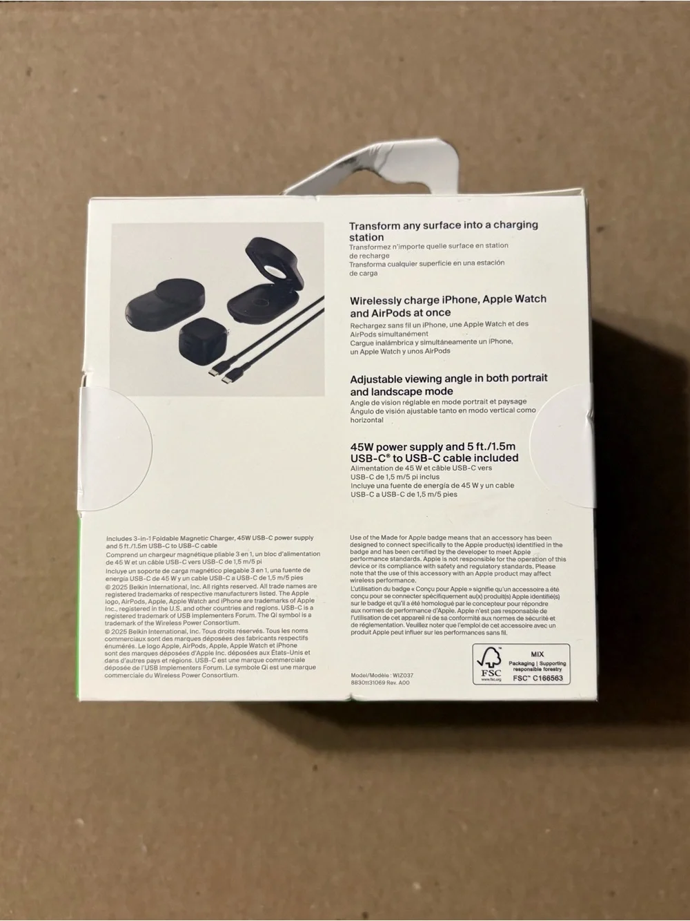 belkin UltraCharge 3-in-1 Foldable Magnetic Charger — NEW